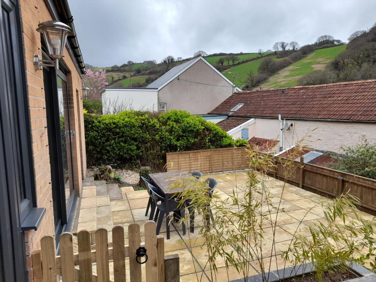 High Tide - 2 Bed Sunny Holiday Home Near Beach With Garden And Parking Combe Martin Exterior foto